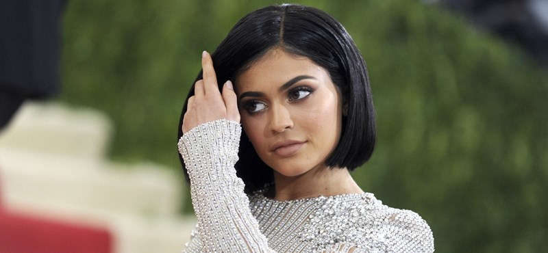 Kylie Jenner 21 évesen lett minden idők legfiatalabb milliárdosa