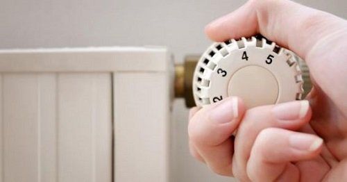 A melegedő időre való tekintettel leállítják a fűtést Nagyváradon