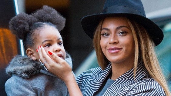Beyoncé új lemezén a kislánya is éneke