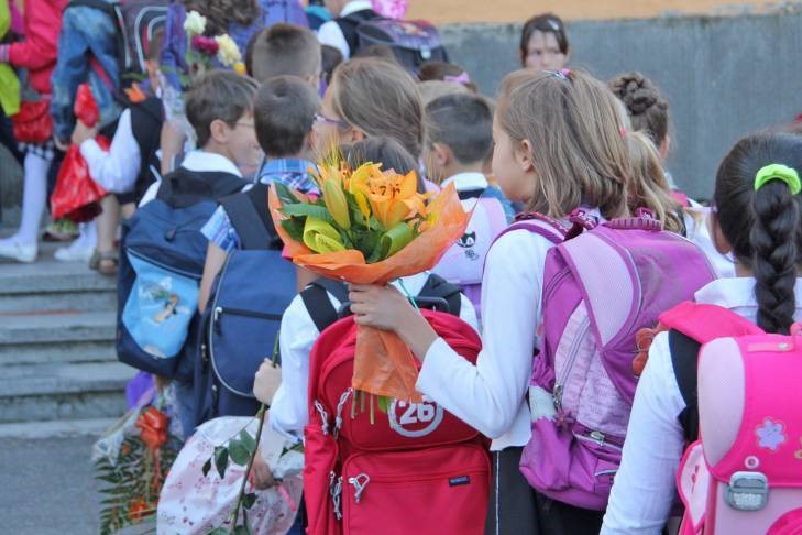 Közel ezerrel kevesebb magyar kisdiák ül szeptemberben az iskolapadba
