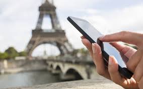 Korlátozza az EU az unión belüli telefonhívások árát