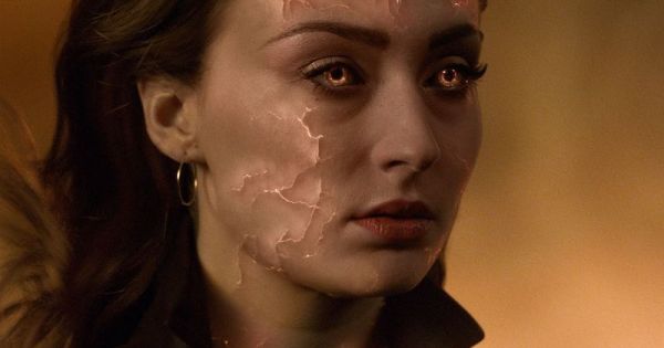 A porba döngölték a kritikusok az X-Men: Sötét Főnixet