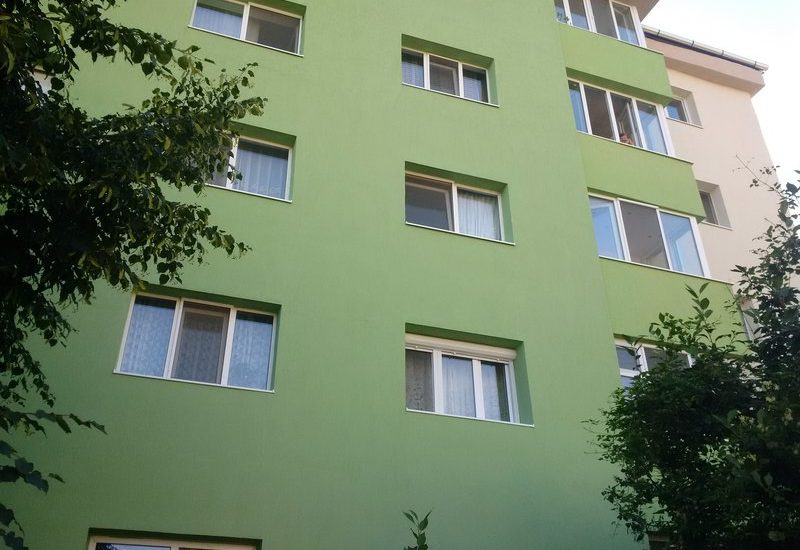 Huszonegy váradi tömbház hőszigetelés-rehabilitációjába kezdenek