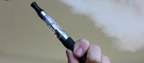 E-cigaretta miatt kerülhetett kórházba ötven ember Amerikában