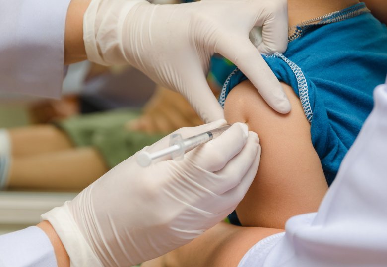 A minisztériumi ígéret ellenére egyelőre hiánycikk az influenza elleni védőoltás
