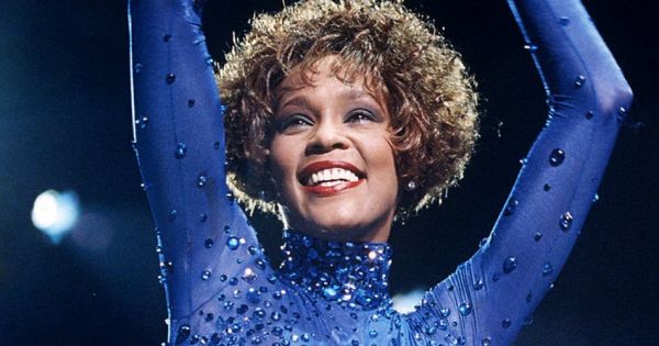 Whitney Houston nyolc évvel a halála után hologramként turnézhat