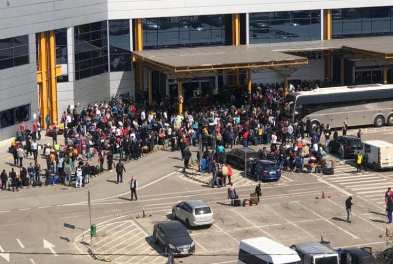 A kormány becslése szerint hamarosan 80-90 ezer személy megy külföldre dolgozni