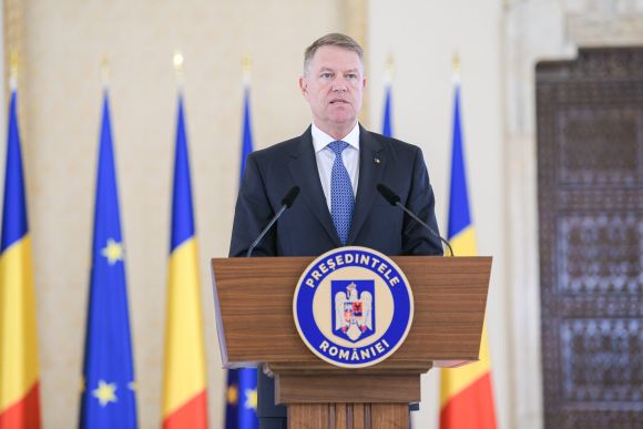 Klaus Johannis államfő tegnap bejelentette: vészhelyzet váltja mától a szükségállapotot
