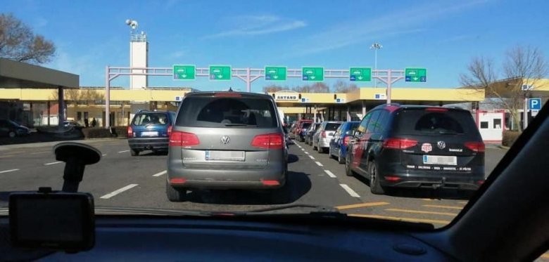 A csak magyar okmányokkal rendelkező személyek is tranzitálhatnak Magyarországon keresztül