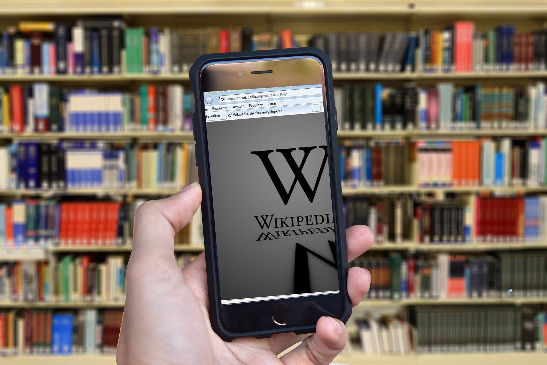 Húszéves a Wikipédia, a világ hetedik leglátogatottabb honlapja
