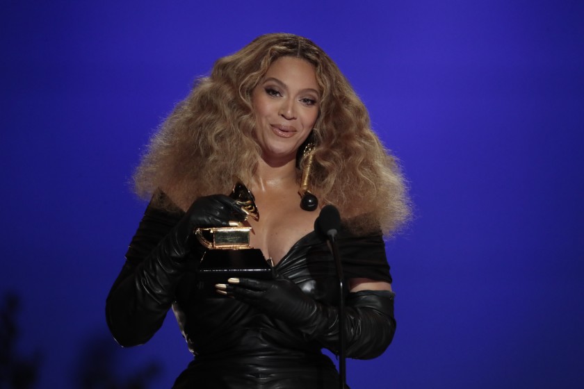 Beyoncé lett a legtöbbször díjazott nő a Grammy- díj történetében