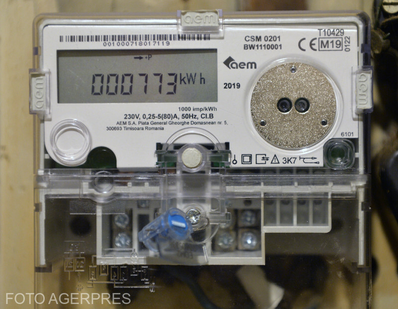 Az energiaügyi miniszter azt tanácsolja az áramfogyasztóknak, hogy szerződjenek a Hidroelectricával
