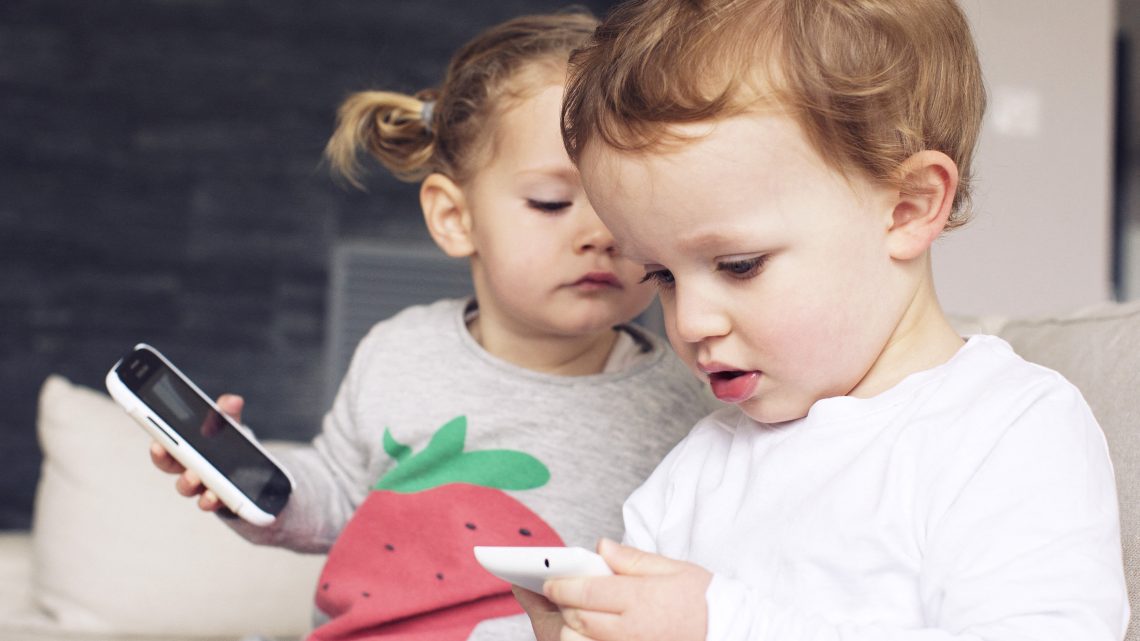 A mobilhasználat és a gyerekkori viselkedésproblémák összefüggéseit vizsgálta egy magyar kutatás