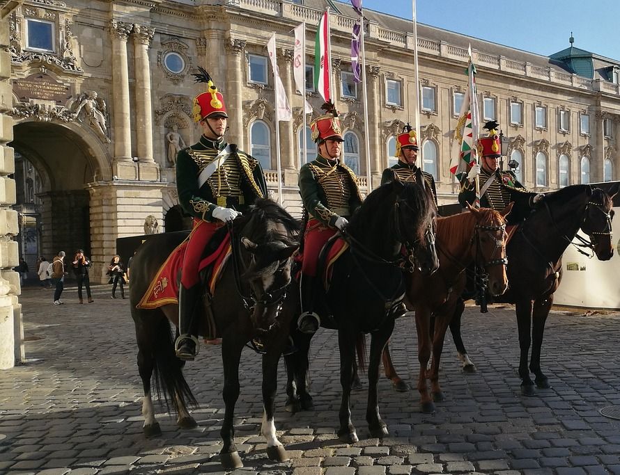 Visszahozzák a huszárokat a Magyar Honvédségbe