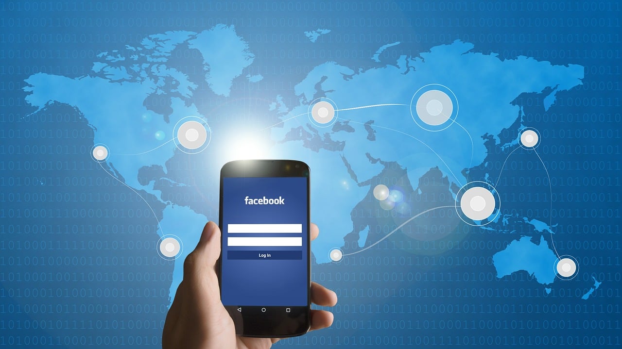 Megszólalt egy szakértő a keddi nagy Facebook-leállásról