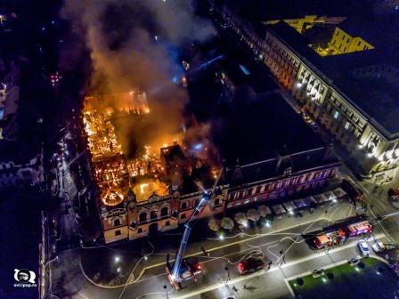 Vizsgálják a nagyváradi görögkatolikus püspöki palotában kiütött tűz okait